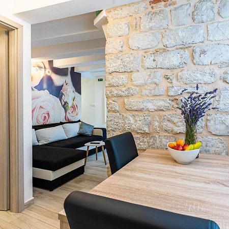 Apartments Rose1 Црес Экстерьер фото